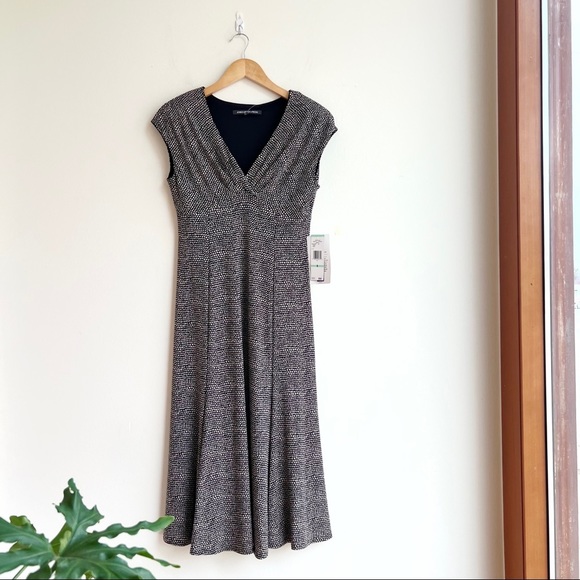 Jones Wear Dresses & Skirts - Jones Wear Dress